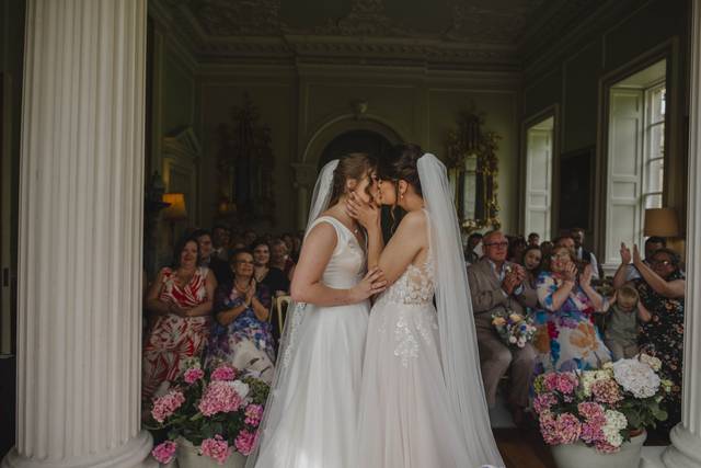 There to capture the kiss