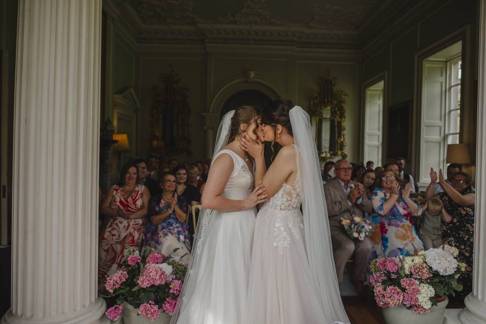 There to capture the kiss