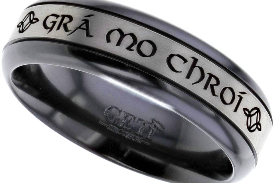 Black zirconium wedding ring