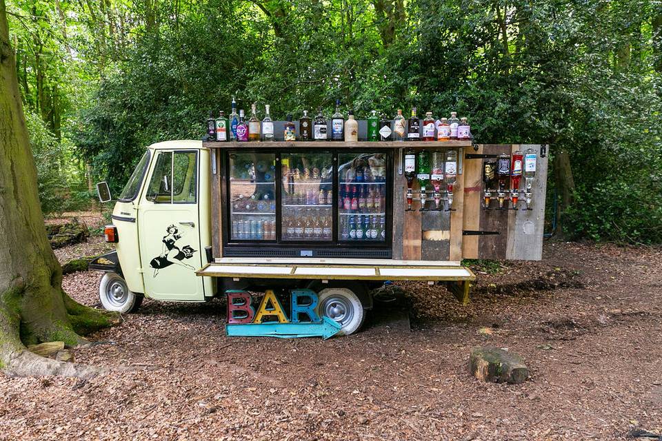 Tuktuk Bar