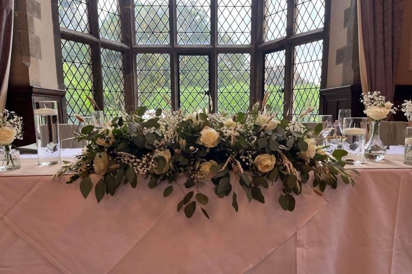 Top table flowers