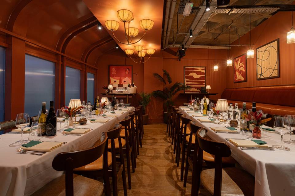 Rosso Room