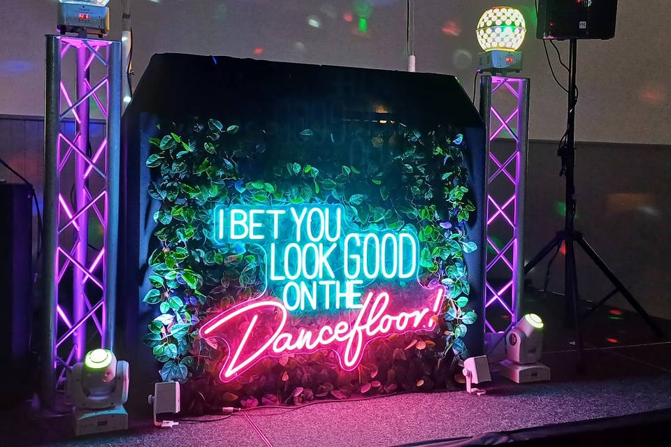 Foliage DJ Booth