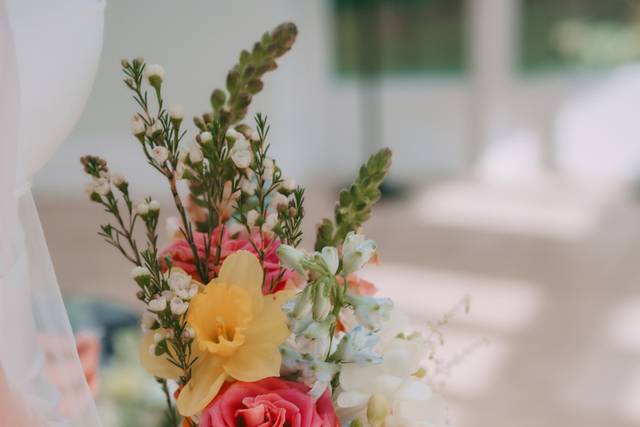 Spring wedding bouquet