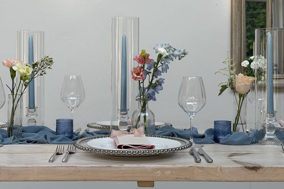 Bud vase options