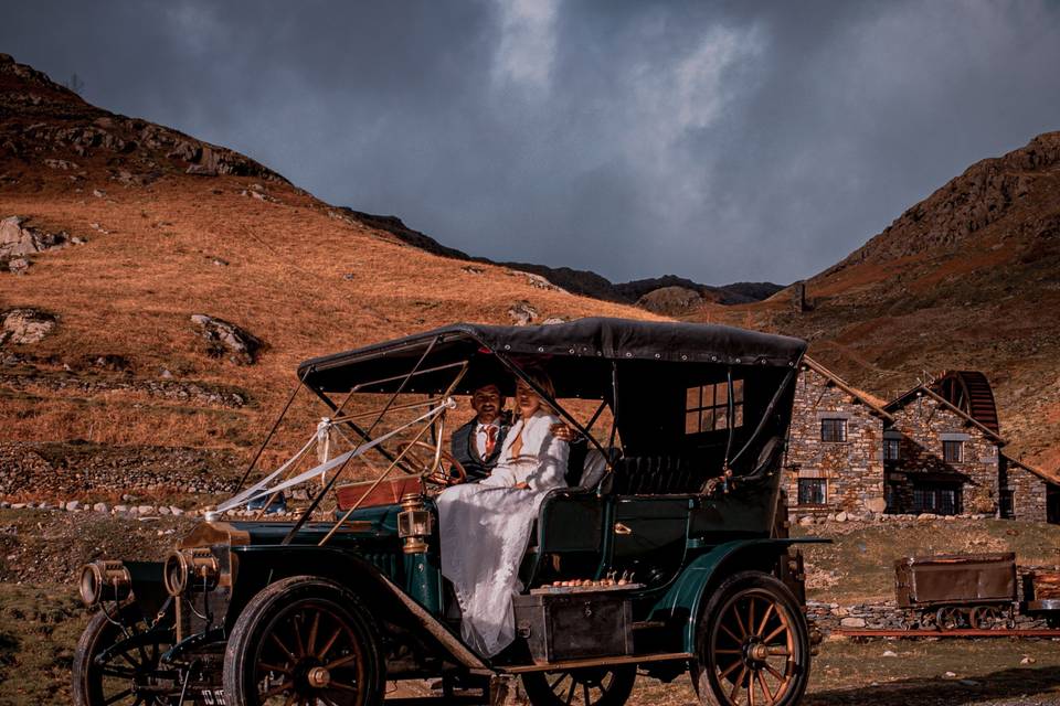 The Coppermines Wedding Car