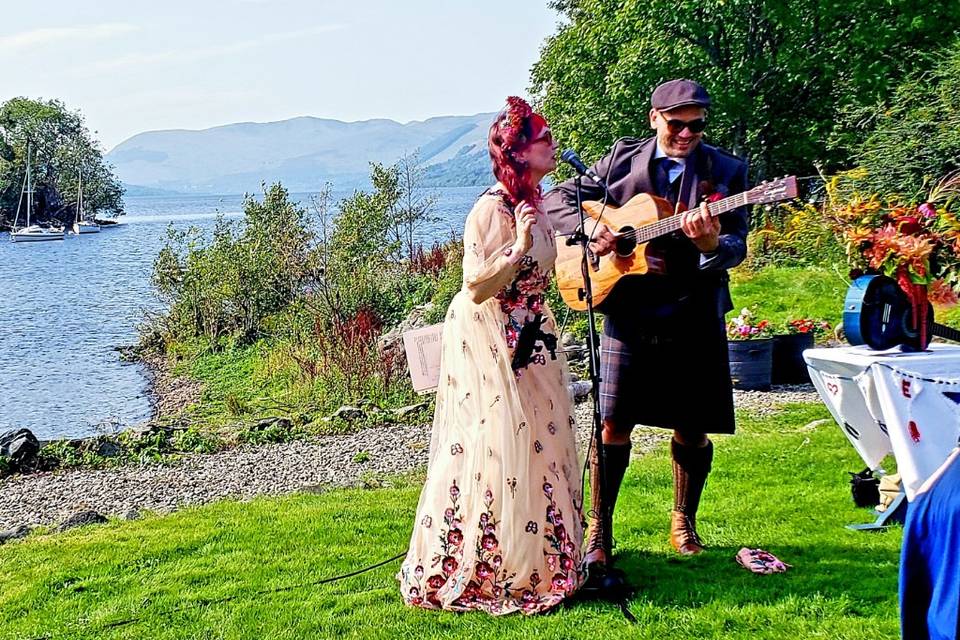 Musical Bride & Groom