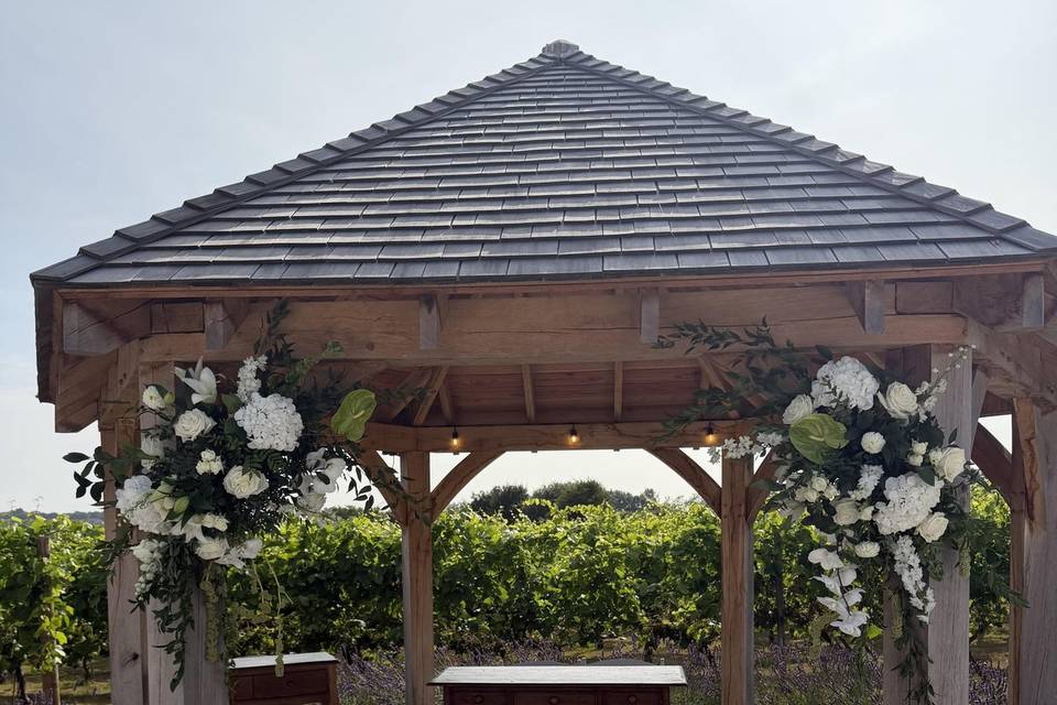 Pergola Flowers