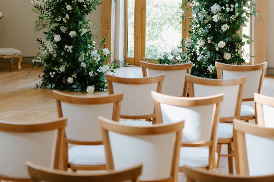 Luxury Wedding Floral Arch