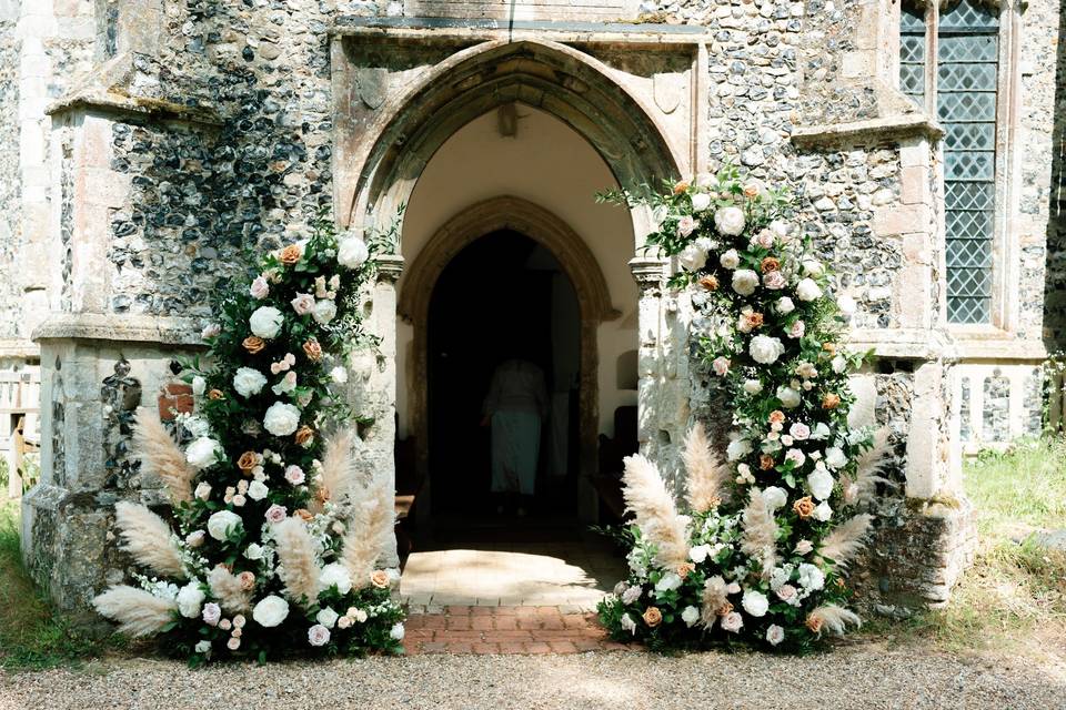 Luxury Wedding Floral Arch
