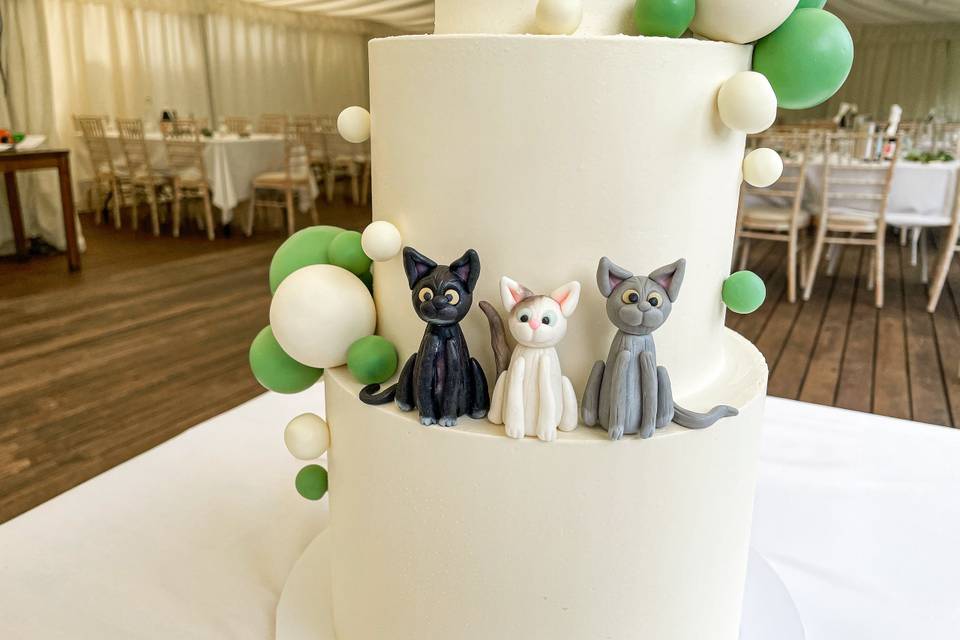 Bespoke sugarpaste toppers