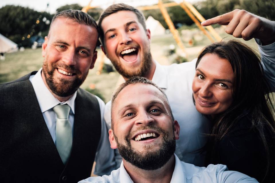 Guests asked to take a selfie