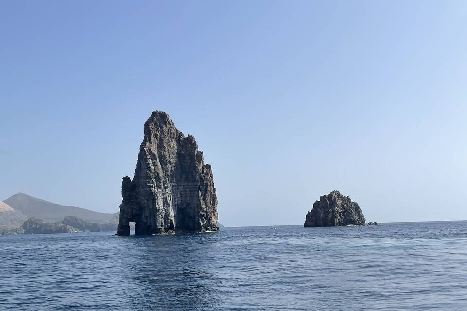 Yacht tour in Sicily