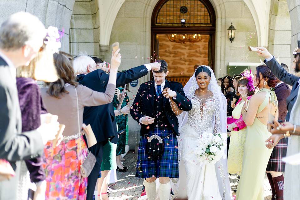 COUPLE AND GUESTS
