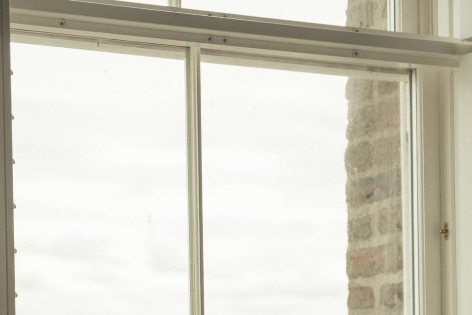 October elopement flowers