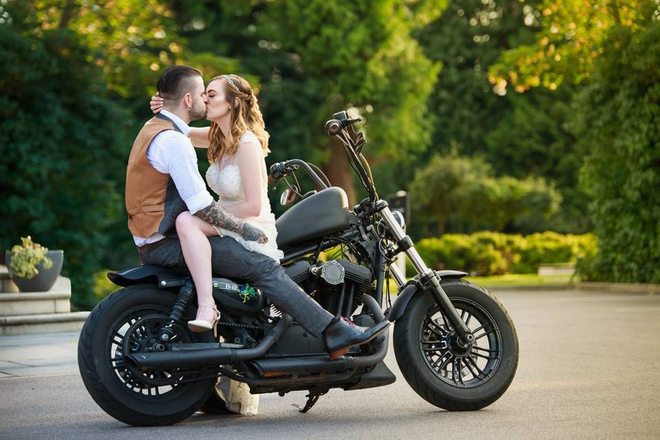 Alternative Wedding