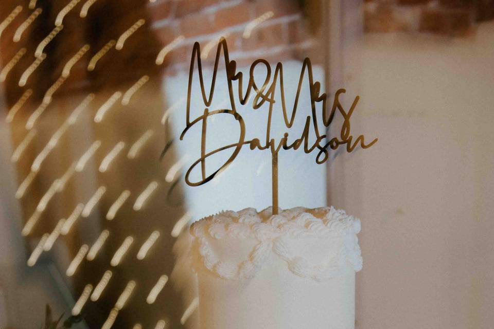 Cake cut