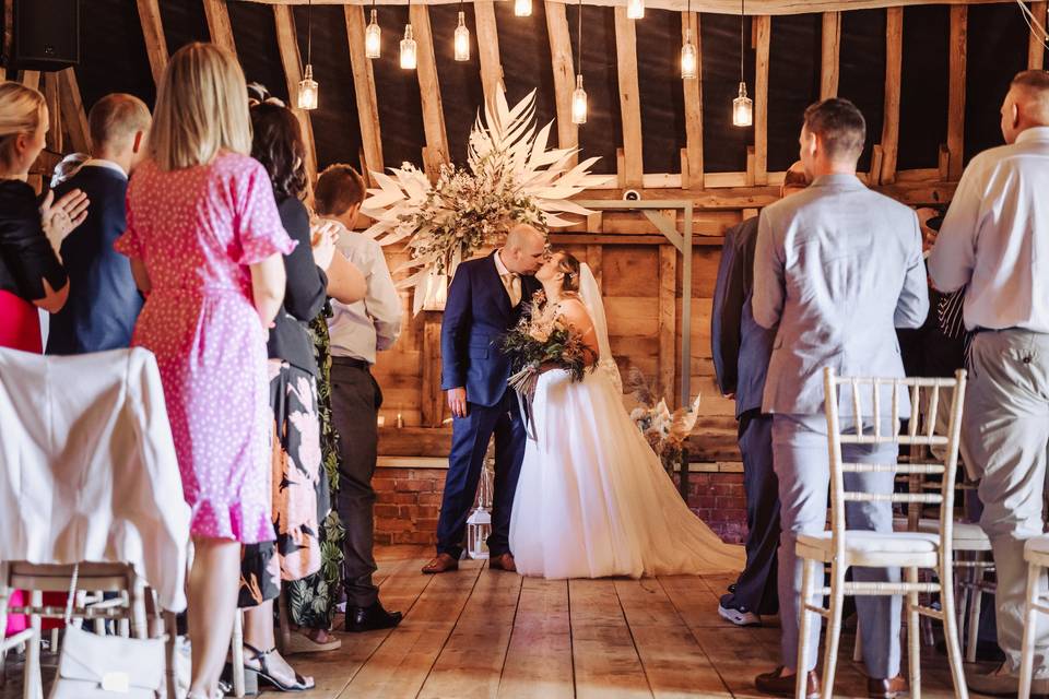 The Sussex Barn ceremony