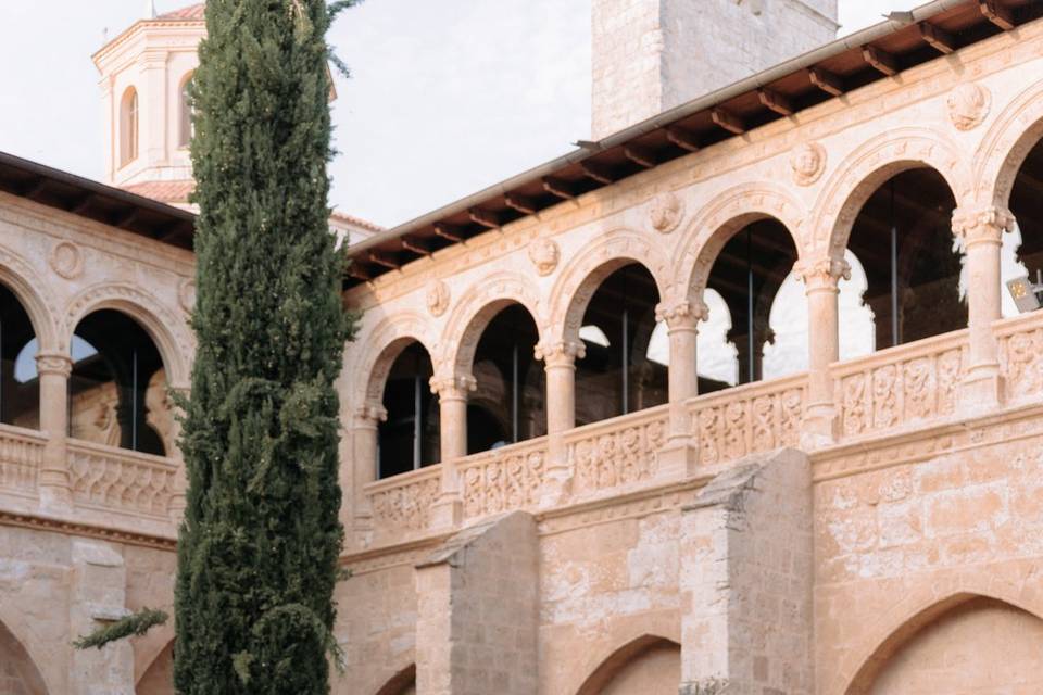 Bride and groom at venue