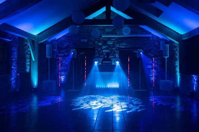 Tom Barker DJ