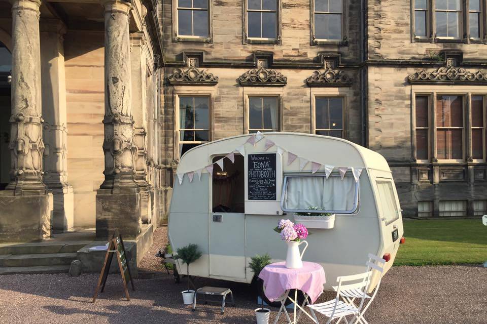 Photo booth exterior