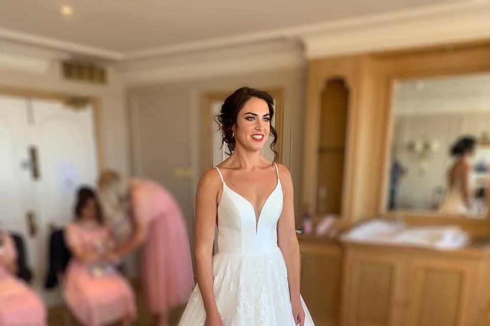 Bridal hair and makeup