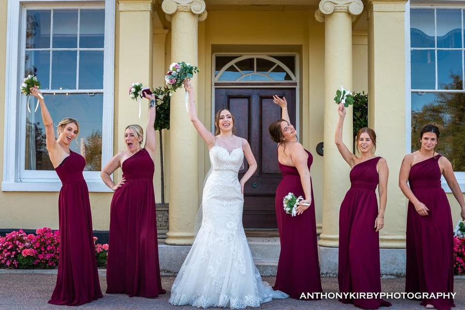 Bridal shot at The Lawn