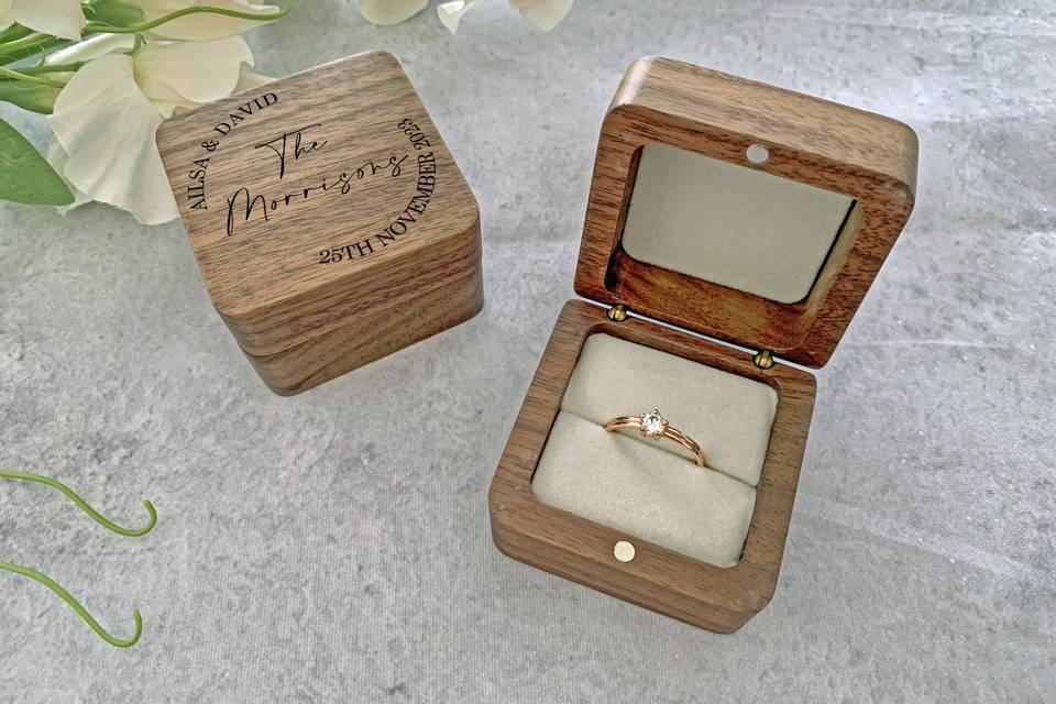 Custom ring box