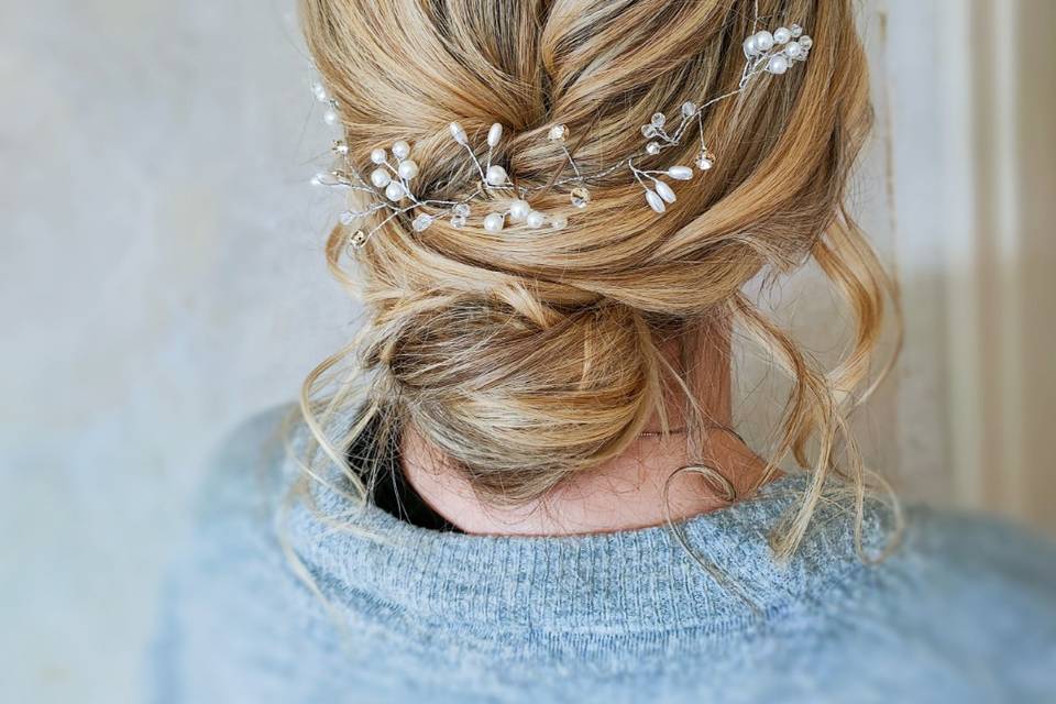 Bridal hair