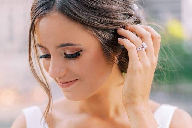 Soft Glam Makeup & Hair