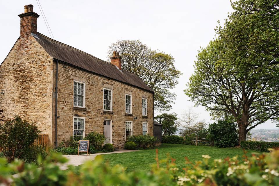 Sheffield Manor Lodge