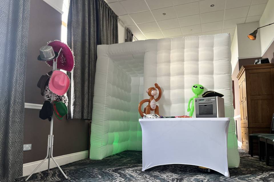 Prom event setup