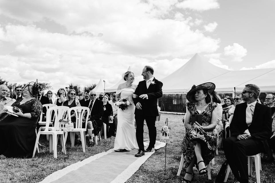 Father and Daughter aisle walk