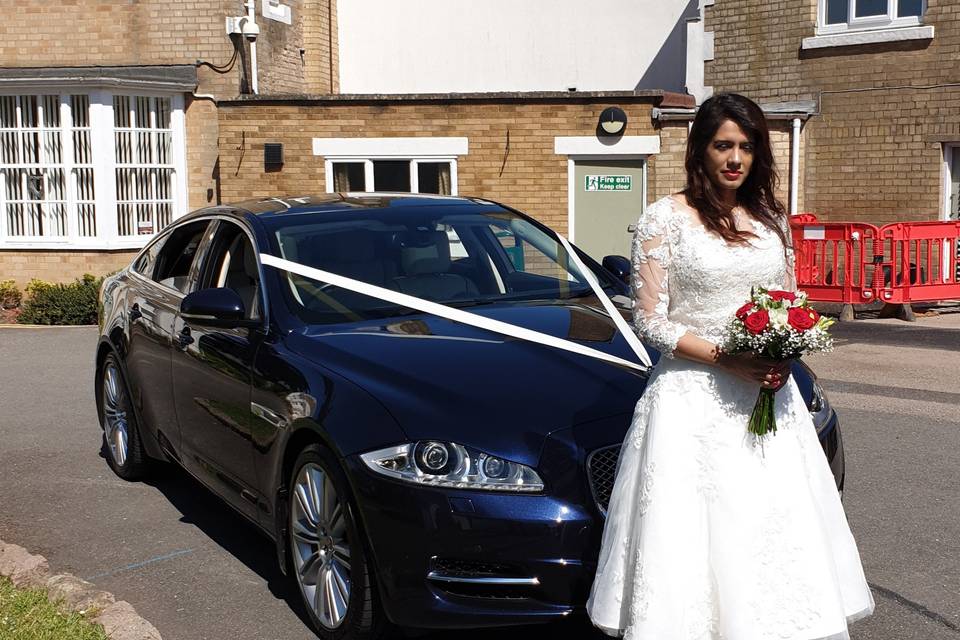 LEICESTER WEDDING CARS
