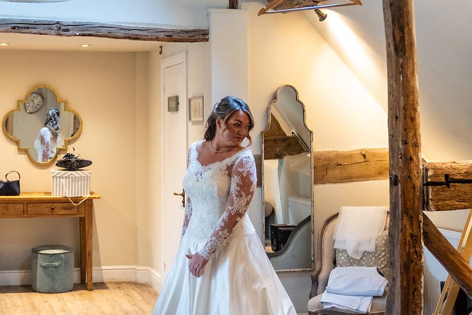 Lapstone Barn Wedding