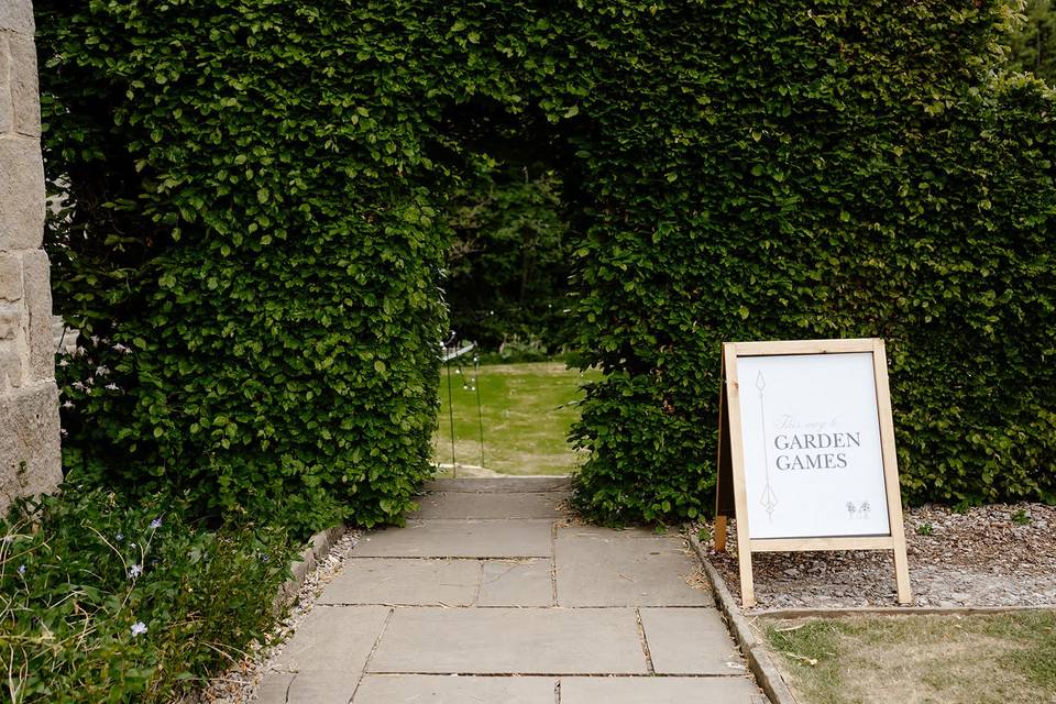 Games sign at Heathy Lea