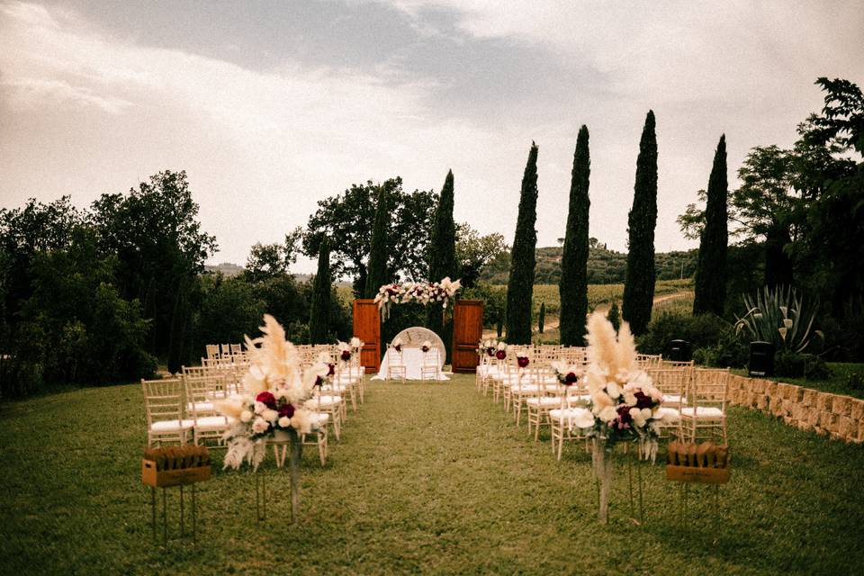 Tuscan wedding ceremony