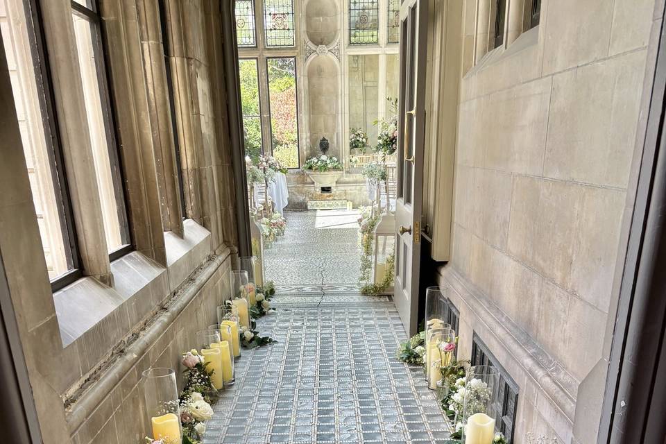 Free venue decoration