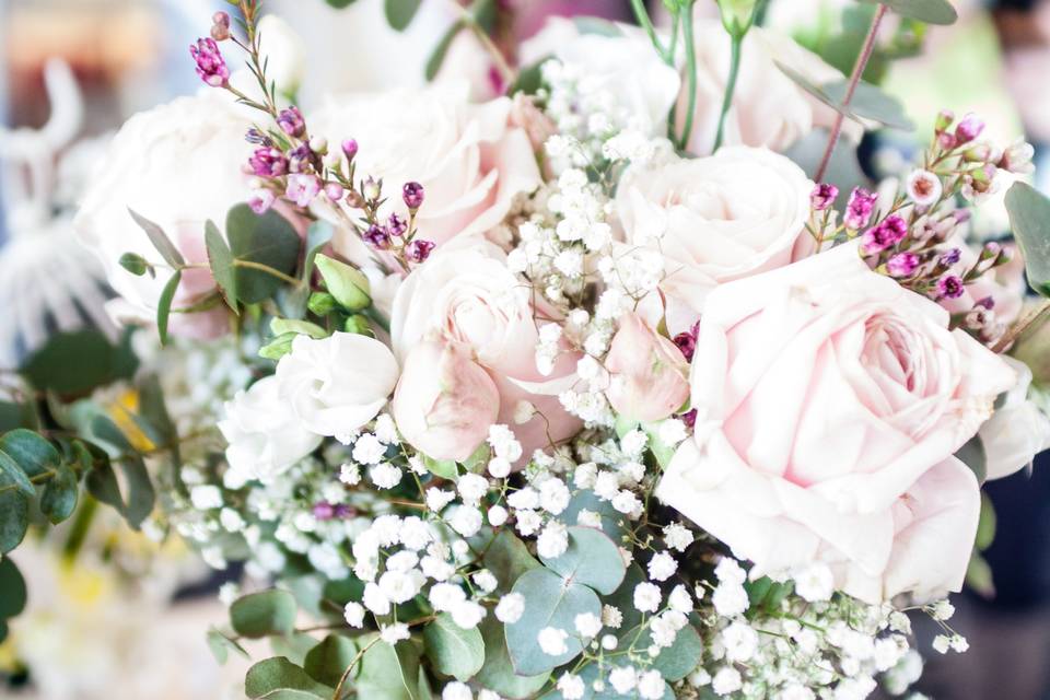 Alison White Wedding Flowers
