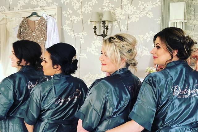 Group hair and make up