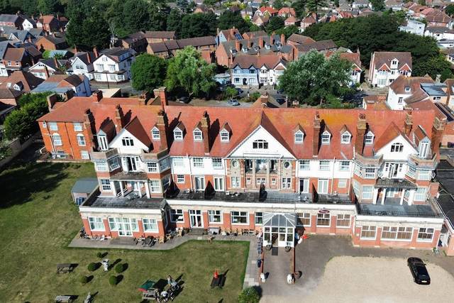 Royal Celebrations at The Royal Hotel