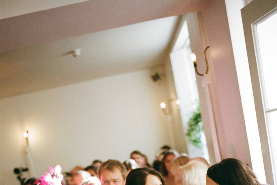 Bridesmaid with bouquets