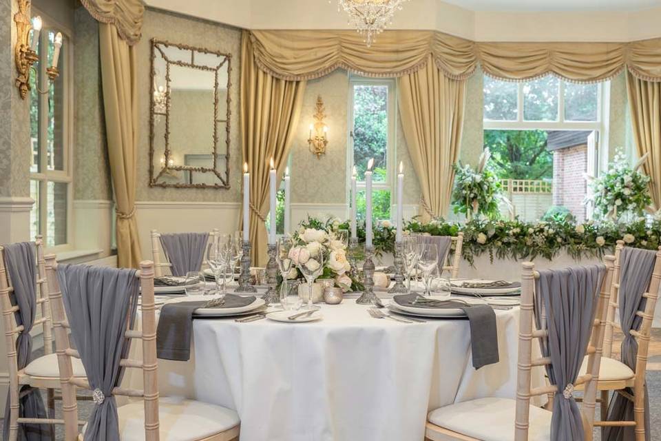 Hampshire Wedding Reception Venue | Careys Manor Hotel