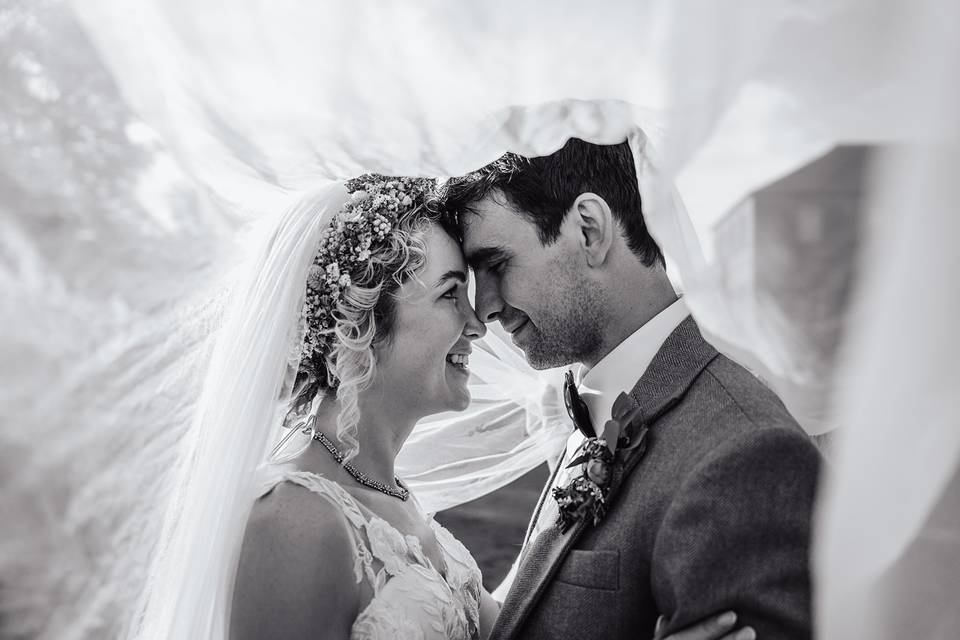 Lakes Wedding Photographer