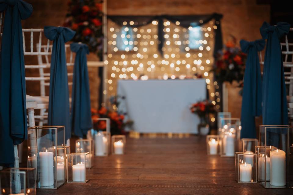 Ceremony decor and lighting