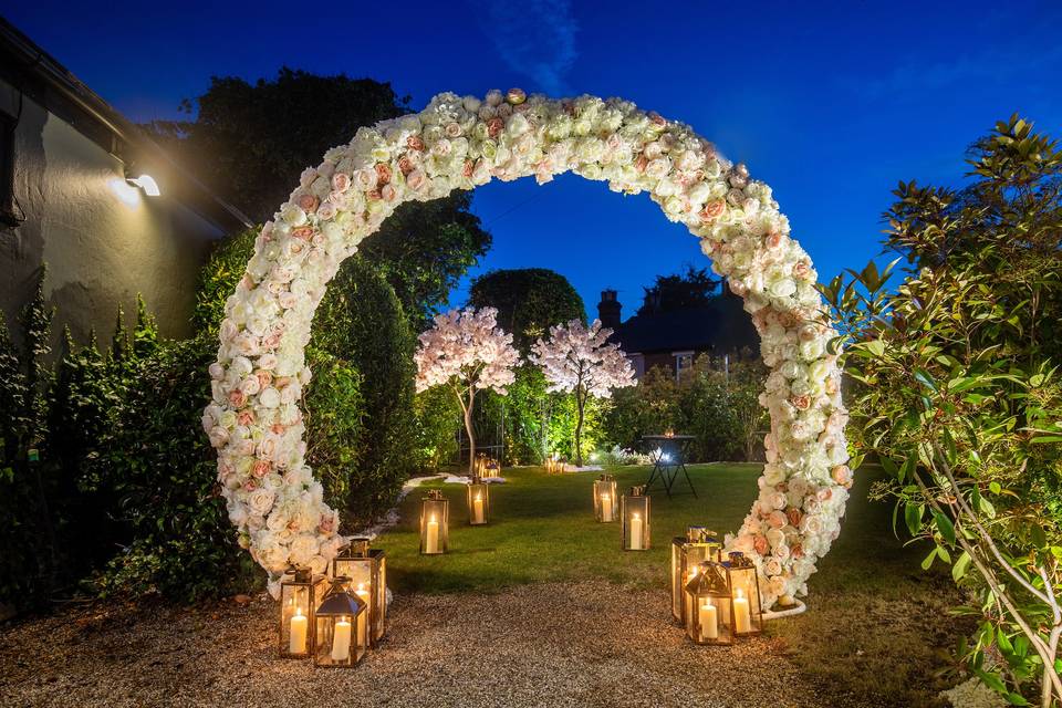 Arch and lanterns