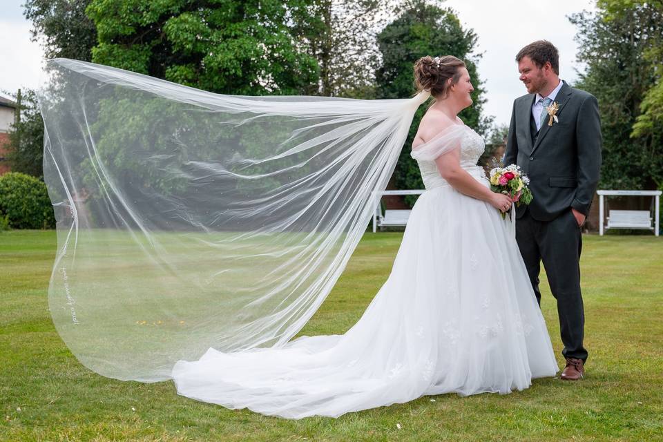 Bride & Groom