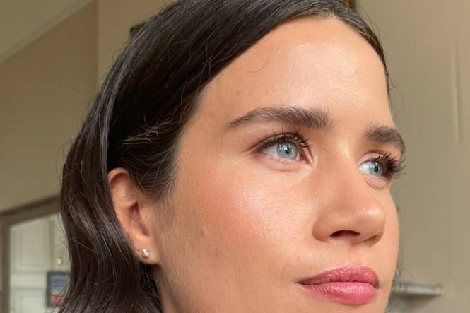 Radiant bridal makeup
