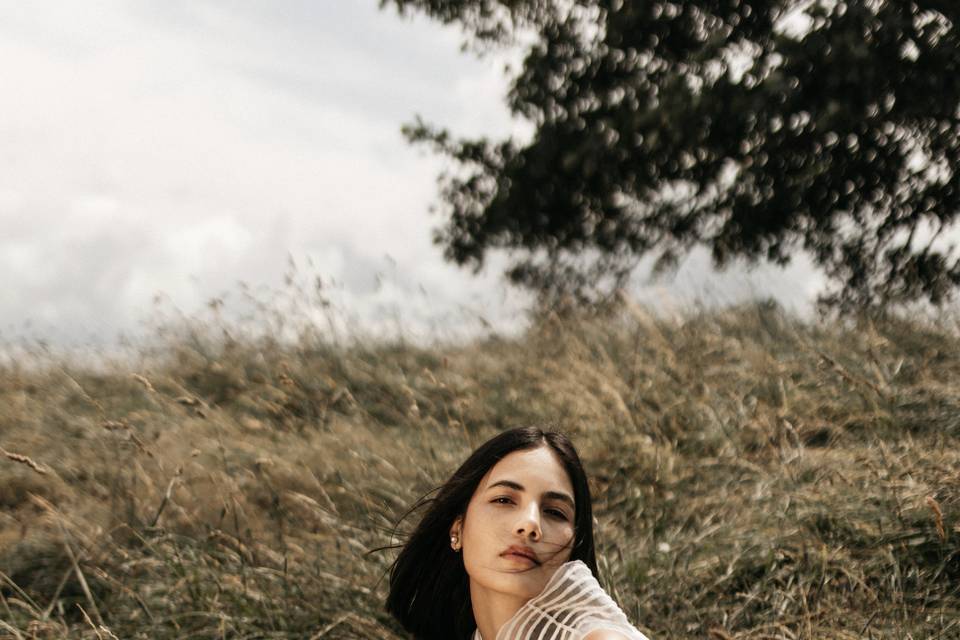 Glowing natural bride