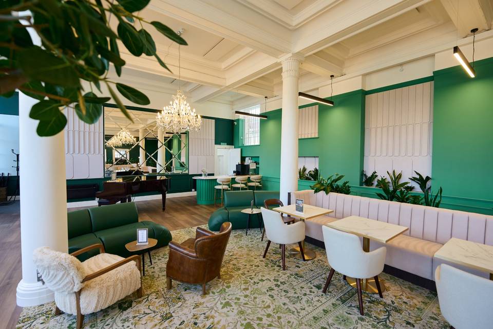 Heritage Lounge